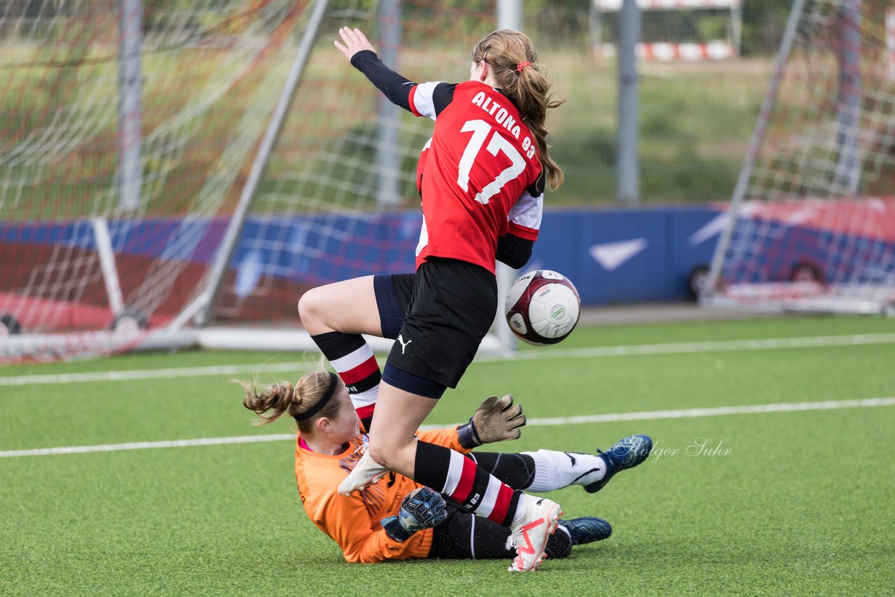 Bild 316 - wCJ Altona 93 - VfL Pinneberg : Ergebnis: 5:1